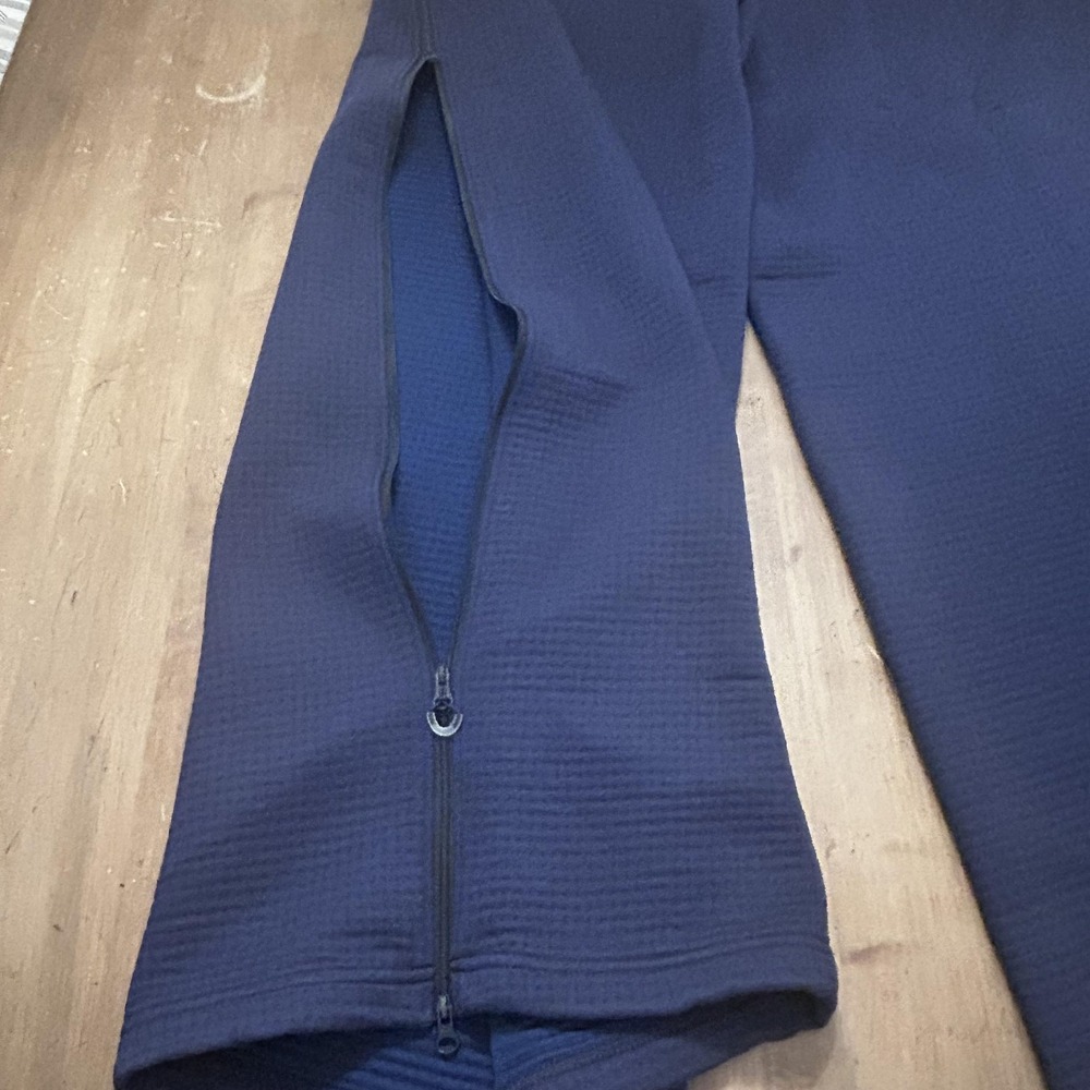 Nike Dark Blue Wide-Leg Joggers - Picture 6 of 14